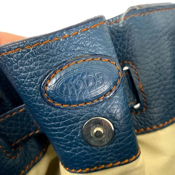 Tod’s Blue Pebbled Leather Belted Shoulder Bag EUC - Picture 11 of 16
